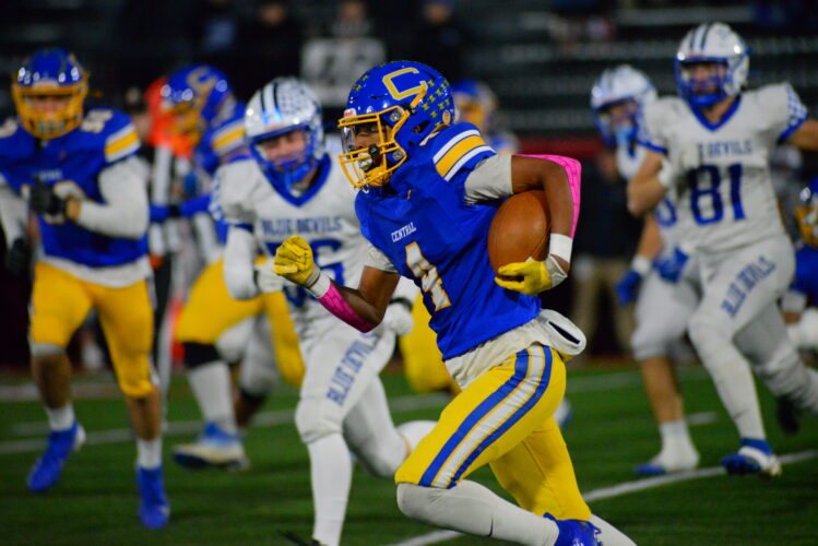 Danville Pulls Away From Crusaders